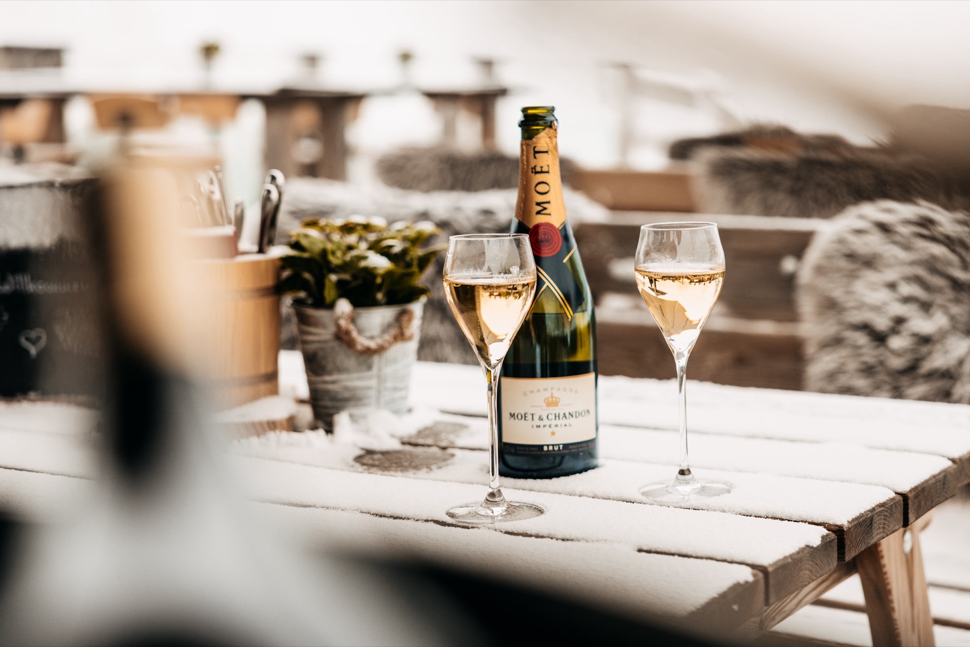 Champagner im Schnee